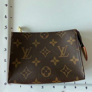 Louis Vuitton Toiletry Pouch 15